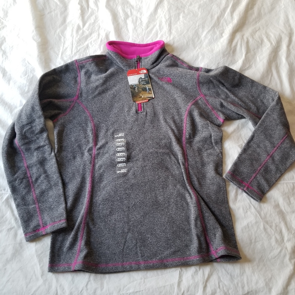 NWT North Face fleece half zip